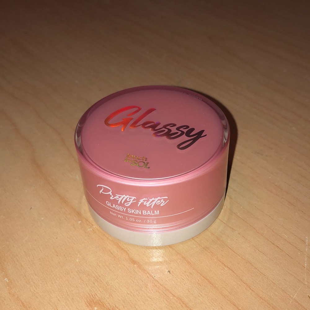 Touch in Sol Pretty Fitter Glassy Skin Balm